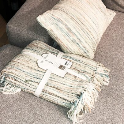 plaid_jacksondeco_magasin_meubles_jodoigne_hotton_3-768x635